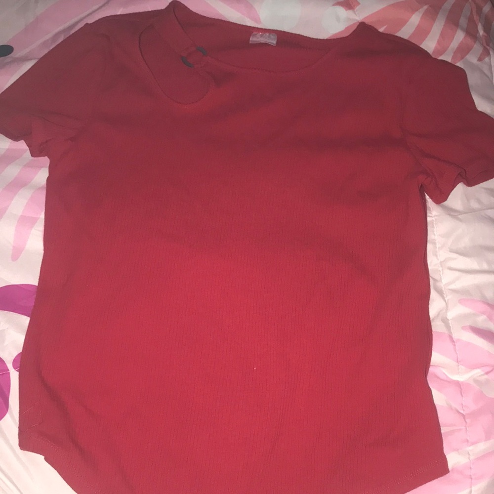 Red short sleeve